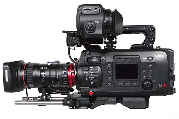 canon 7d external power